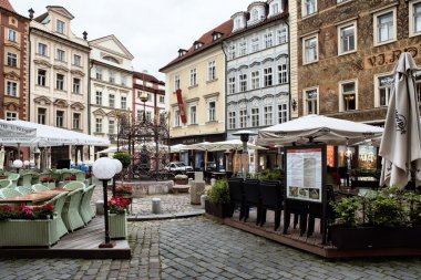 güzel ve tarihi Prag