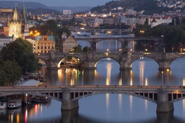 güzel ve tarihi Prag