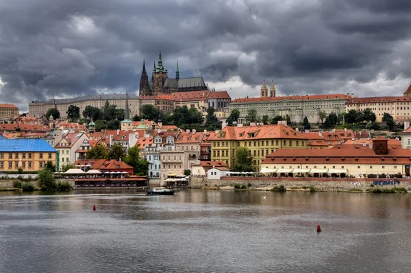 Vackra och historiska Prag — Stockfoto