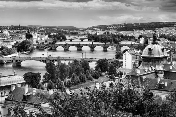 Schönes und historisches Prag — Stockfoto