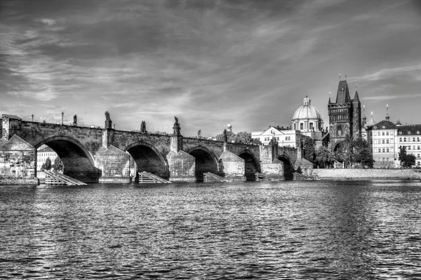 Ιστορική γέφυρα του Καρόλου στην Πράγα, Τσεχία — Φωτογραφία Αρχείου