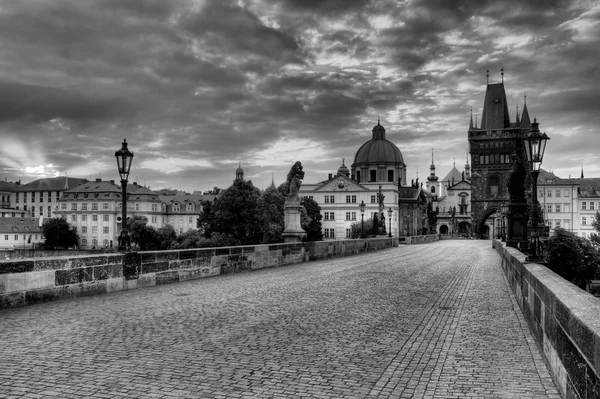 Історичний Карлового мосту в Празі, Чеська Республіка — стокове фото