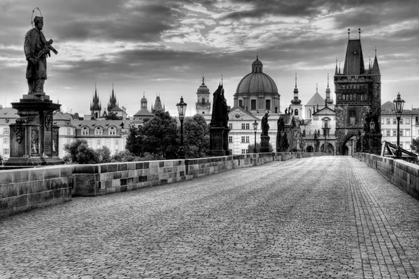 Prag, Çek Cumhuriyeti tarihi charles Köprüsü — Stok fotoğraf