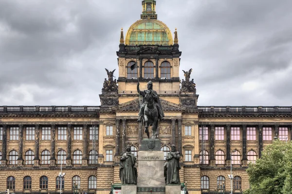 Praga é a capital da República Checa — Fotografia de Stock