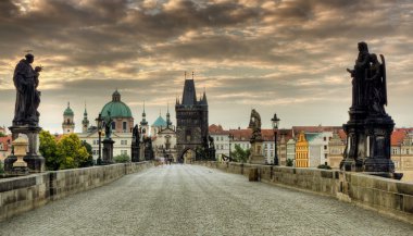 Çek Cumhuriyeti Prag 'daki Charles Köprüsü