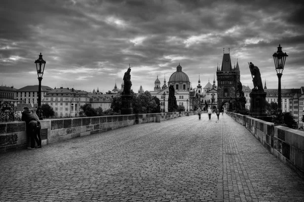 Ponte Carlos Histórica em Praga, República Checa — Fotografia de Stock