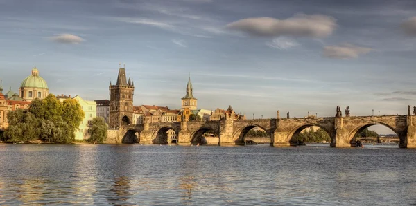 Karlsbron i Prag, Tjeckien — Stockfoto