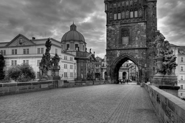 Çek Cumhuriyeti Prag 'daki Charles Köprüsü — Stok fotoğraf