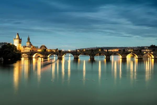 Pont historique Charles à Prague, République tchèque — Photo