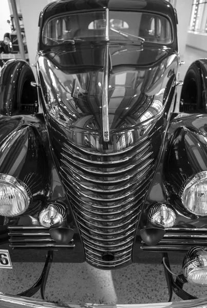 Eski ve antika araba