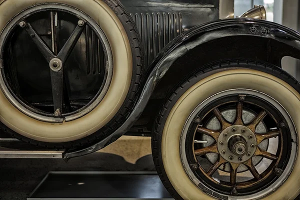 Old and vintage car — Stock Photo, Image