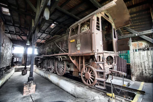 La vieille locomotive à vapeur — Photo