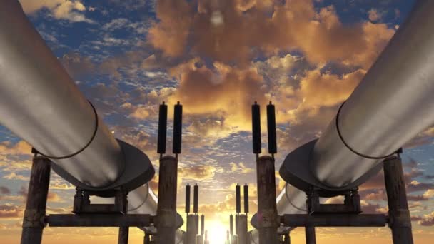 Gasoduto de petróleo contra o céu de pôr do sol vermelho e indústria de transporte de refinaria — Vídeo de Stock