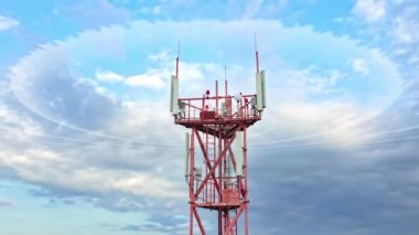 Direk hava görünümünde verici antenli kablosuz telekom ağı