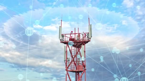 Concepto de comunicación móvil e infografías aéreas de imágenes de torres de telecomunicaciones — Vídeo de stock