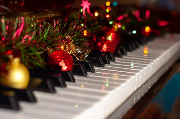 Keys Instrument Decorated Balls Concept New Year Christmas — Stock Photo, Image