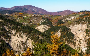 Sonbahar dağ. Bulgaristan.