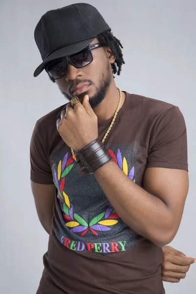 serin Afro-Amerikan erkek