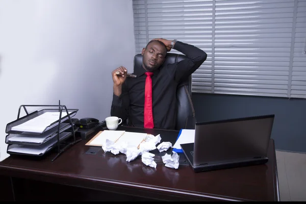 Afrikanischer Geschäftsmann — Stockfoto