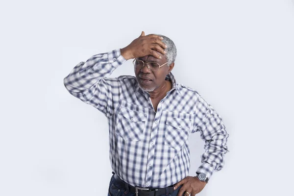 Homme afro-américain maux de tête — Photo