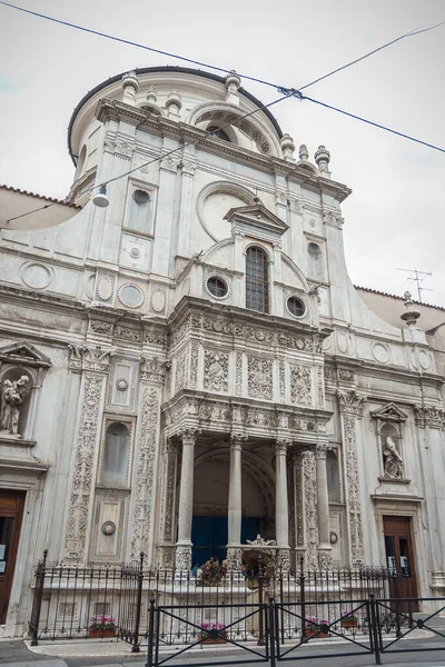 Chiesa di Santa Maria dei Miracoli, Брешія, Італія — стокове фото