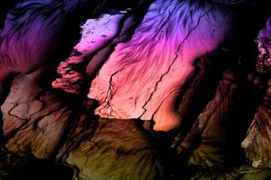 Tasarım için çizgilerin ve dalgaların soyut arka planı, soyut dalga arkaplanı ve desen tasarımı, Yaratıcı Kravat Boyası. Kova boyası. Dirty Art Banner. Tekstil baskısı. Kağıt Grafik Boyalı. Kırsal Fırça, Grafik Boyalı. Tekstil kumaş izleri