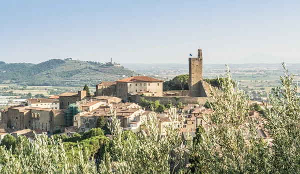 The ancient city walls — Stock Photo, Image