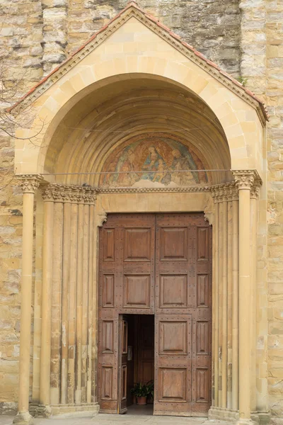 Lanc zezaduсередньовічні церкви — стокове фото