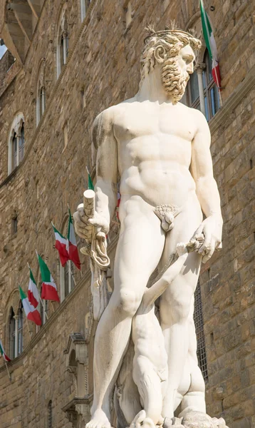 The artwork in the Piazza della Signoria in Florence — Stock Photo, Image