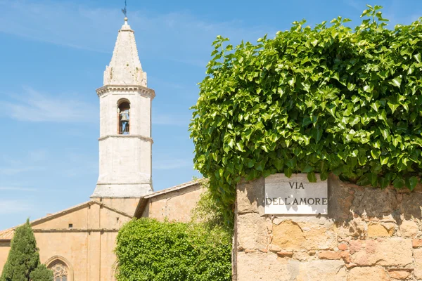 Allée de l'amour à Pienza — Photo