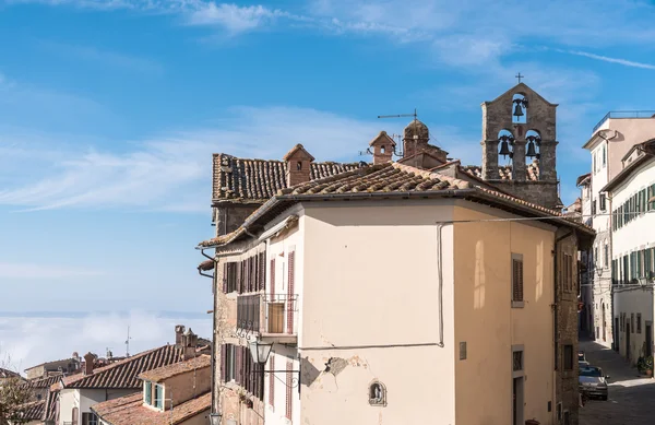 Η θέα της πόλης Cortona την Τοσκάνη — Φωτογραφία Αρχείου