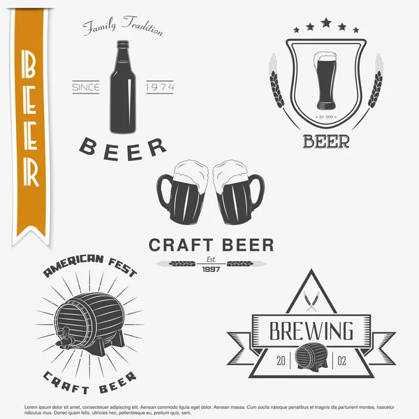 Bière et brasserie. Prêts. Brassage d'étiquettes typographiques, de logos et d'insignes . — Image vectorielle