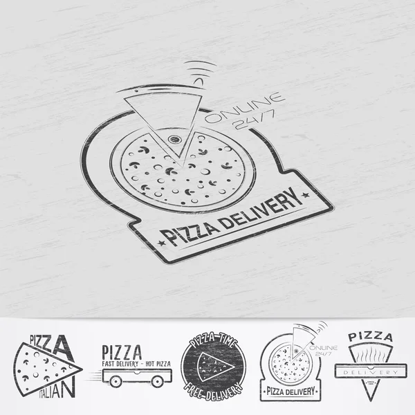 Entrega de pizza. La comida y el servicio. Antigua escuela de etiqueta vintage. Viejo grunge retro vintage. Rasguñado, dañado, efecto sucio. Etiquetas tipográficas monocromáticas, pegatinas, logotipos e insignias . — Vector de stock