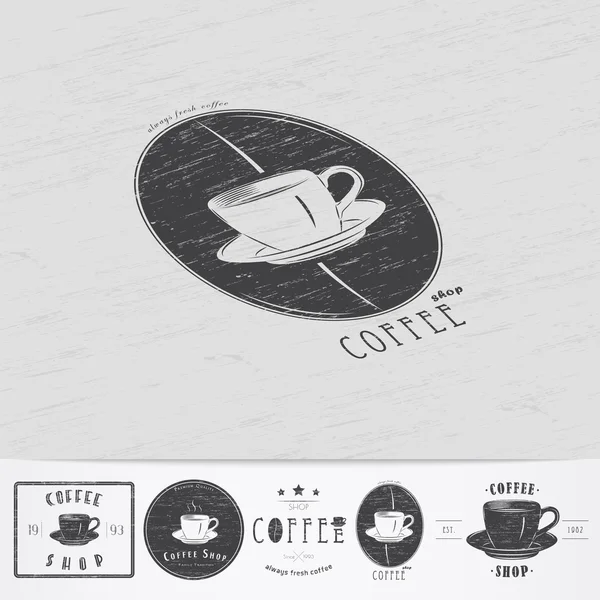 Café und Café. das Essen und der Service. alter Retro Vintage Grunge. zerkratzt, beschädigt, verschmutzt. Typografische monochrome Etiketten, Aufkleber, Logos und Abzeichen. — Stockvektor