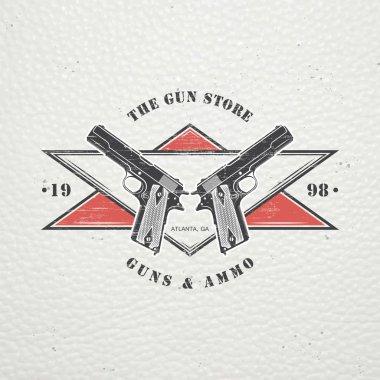 Amerikan silah dükkanı. Ateşli silah deposu. Av silahı. Ayrıntılı elemanları. Eski retro vintage grunge. Çizik, zarar, etkisi kirli. Tipografik etiketleri, çıkartmalar, logo ve rozetleri.