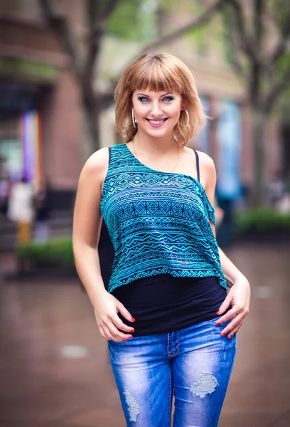 Girl in Shanghai — Stock Photo, Image