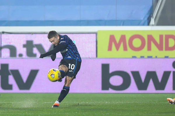 Itália Bergamo Novembro 2020 Alejandro Gomez Atalanta Forward Arremessa Gol — Fotografia de Stock