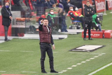 İtalya, Milan, 29 Kasım 2020: Daniele Bonera (Milan teknik direktör yardımcısı) futbol maçının ikinci yarısında yedek kulübesinde AC MILAN - FIORENTINA, Serie A 2020-2021, San Siro Stadyumu