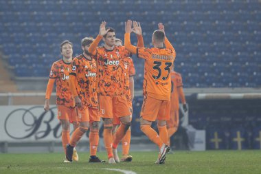 İtalya, Parma, 19 Aralık 2020: Alvaro Morata (Juventus forveti) takım arkadaşlarıyla birlikte 86 'da 4-0' lık futbol maçında PARMA-JUVENTUS, Serie A 2020-2021 gün 13, Tardini Stadyumu 'nda 4-0' lık golü kutluyor.