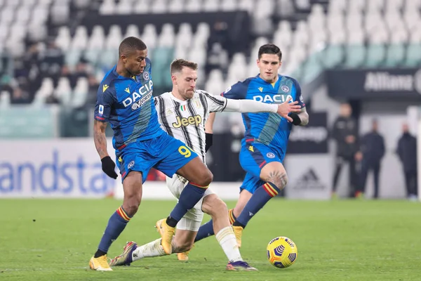 Włochy Turyn Styczeń 2021 Aaron Ramsey Pomocnik Juventusa Atakuje Obszar — Zdjęcie stockowe