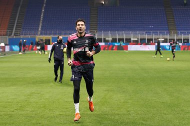 İtalya, Milan, 6 Ocak 2021: Gianluigi Buffon (Juventus kalecisi) futbol maçı öncesi AC MILAN JUVENTUS, Serie A 2020-2021, San Siro Stadyumu