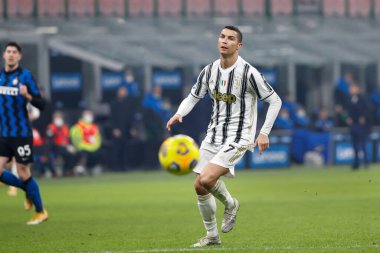 İtalya, Milan, 17 Ocak 2021: Cristiano Ronaldo (Juventus forvet) FC INTER - JUVENTUS, Serie A 2020-2021 gün 18, San Siro Stadyumu 'nda ikinci yarıda sahaya çıktı.