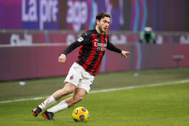 İtalya, Milan, 12 Ocak 2021: Davide Calabria (Milan defans oyuncusu) futbol maçının ilk yarısında AC MILAN - TORINO, Coppa Italia 2020-2021 raundları, San Siro Stadyumu