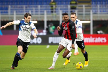 İtalya, Milan, 23 Ocak 2021: Rafael Leao (Milan forvet) futbol maçının ilk yarısında sahaya çıkıyor AC MILAN ATALANTA, Serie A 2020-2021, San Siro Stadyumu