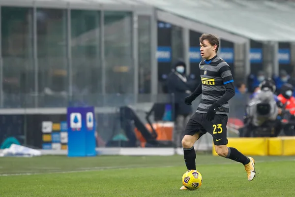 Italia Milano Gennaio 2021 Nicolo Barella Inter Centrocampista Prende Palla — Foto Stock