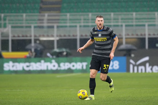 Italia Milano Gennaio 2021 Milan Skriniar Inter Defender Porta Palla — Foto Stock