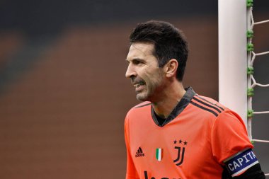 İtalya, Milan, 2 Şubat 2021: Gianluigi Buffon (Juventus kalecisi) FC INTER - JUVENTUS, SF 1leg Coppa Italia 2020-2021, San Siro Stadyumu