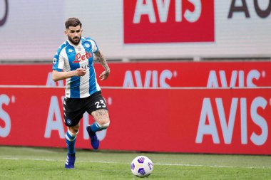 İtalya, Milan, 14 Mart 2021: Elseid Hysaj (Napoli defans oyuncusu), AC MILAN NAPOLI, Serie A 2020-2021, San Siro Stadyumu 'na karşı ilk yarıda sahaya çıktı.