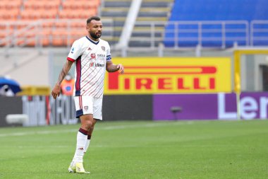 Italy, Milan, april 11 2021: Joao Pedro (Cagliari striker) waiting for a goalkeeper-throw in the first half during football match FC INTER vs CAGLIARI, Serie A 2020-2021 day30, San Siro stadium