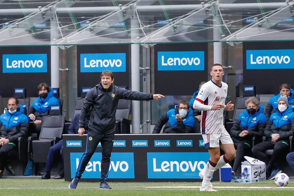 Italia Milán Abril 2021 Antonio Conte Inter Manager Consejos Desde — Foto de Stock